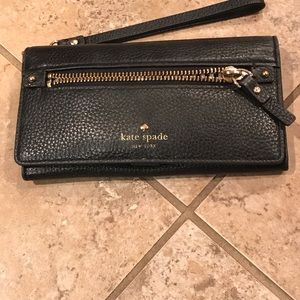 LNW Kate Spade New York Cameron Wallet in Black